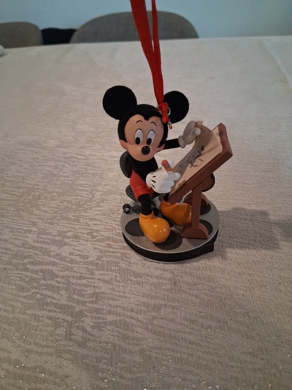 Disney Store Sketchbook 2016 Mickey Mouse Animator Artist Easel Ornament